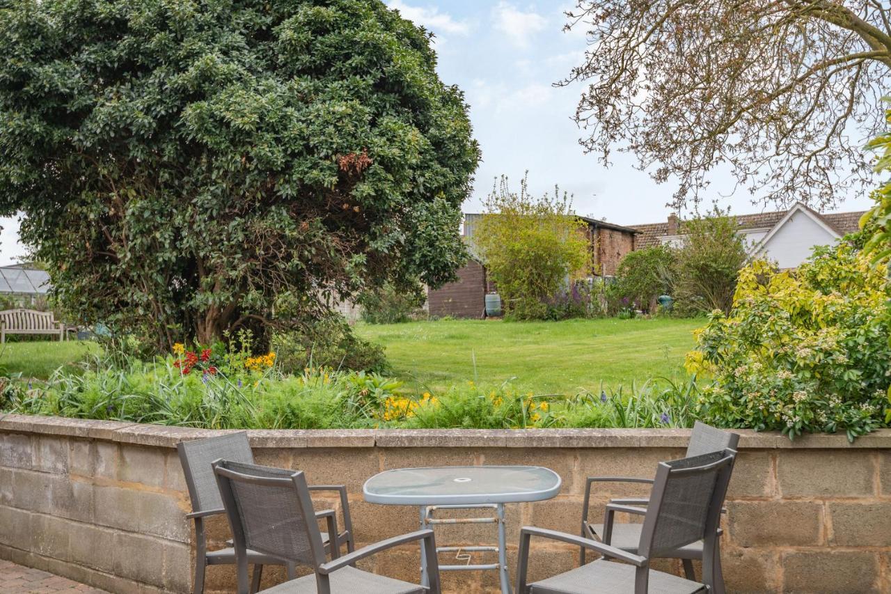 Violet Cottage Feltwell Екстериор снимка