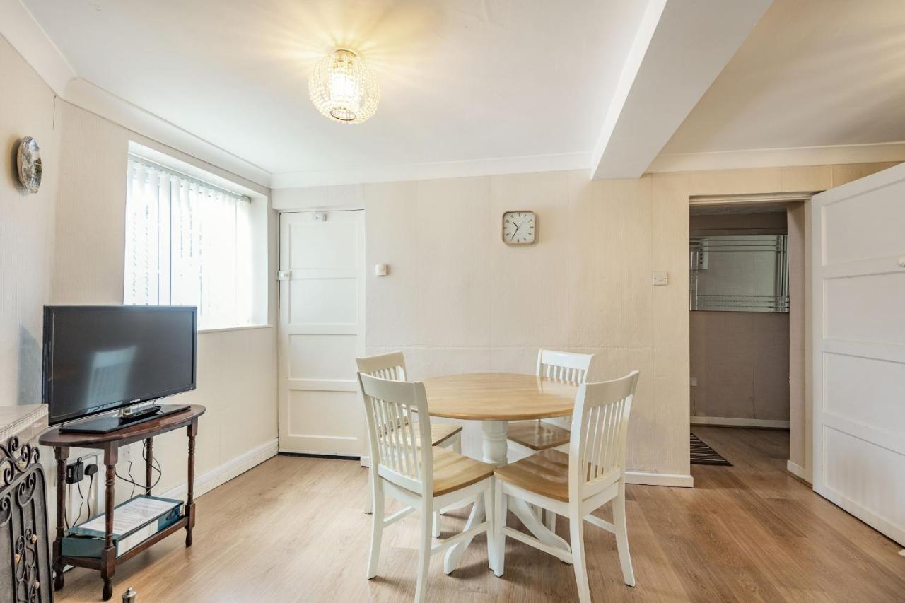 Violet Cottage Feltwell Екстериор снимка