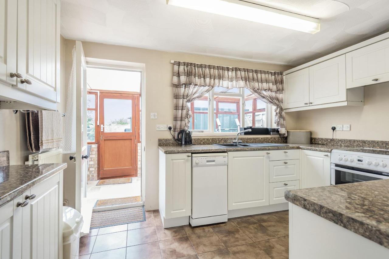 Violet Cottage Feltwell Екстериор снимка